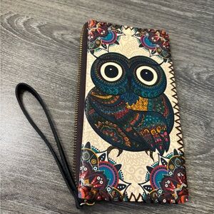 NWOT Zippered wallet, owl.
